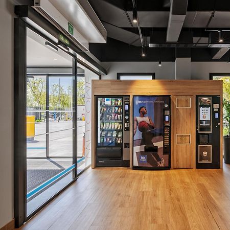 Ibis Budget Madrid Aeropuerto Dış mekan fotoğraf