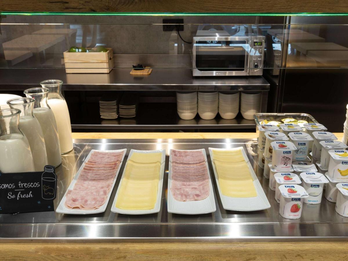 Ibis Budget Madrid Aeropuerto Dış mekan fotoğraf