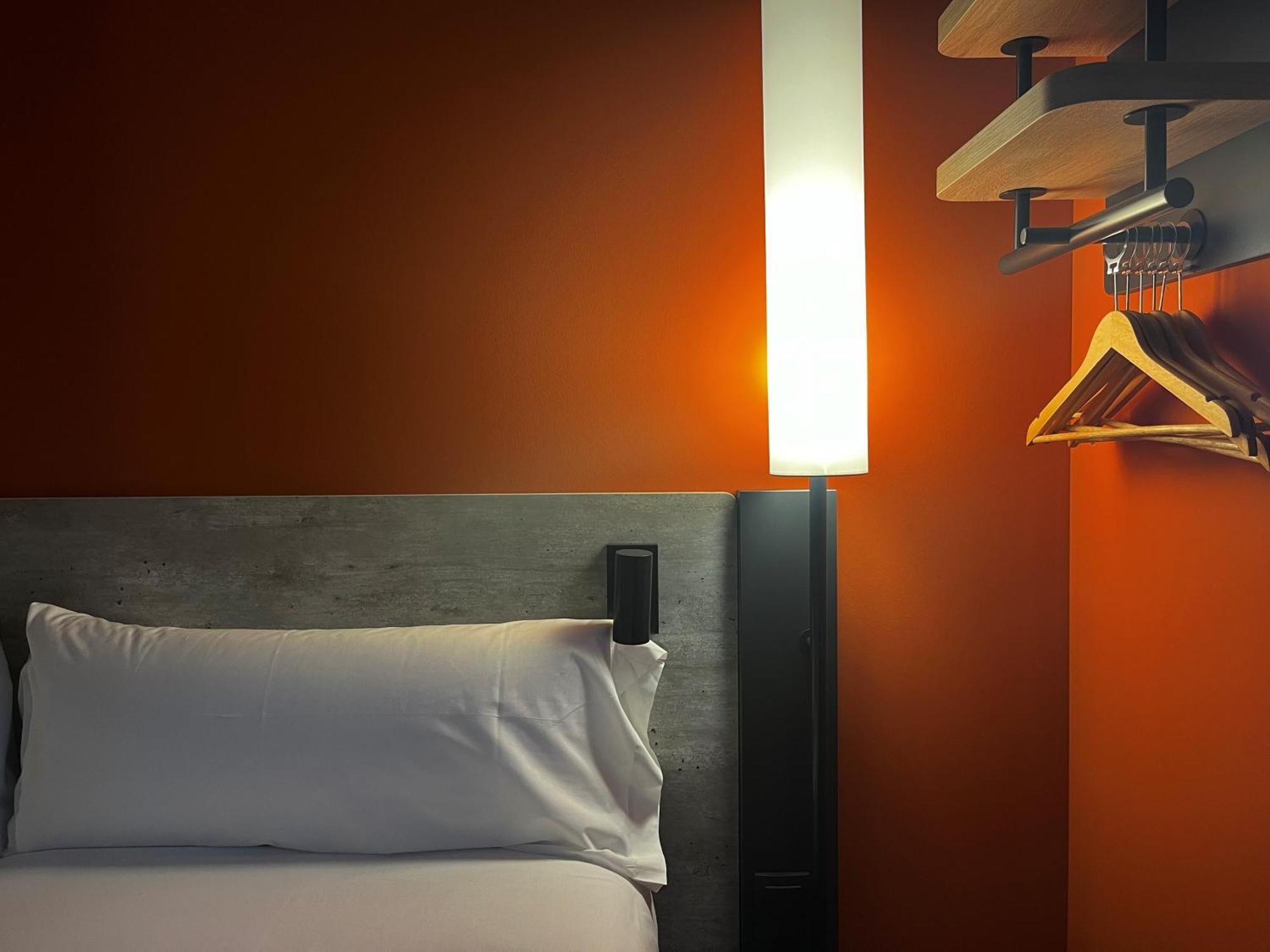 Ibis Budget Madrid Aeropuerto Dış mekan fotoğraf