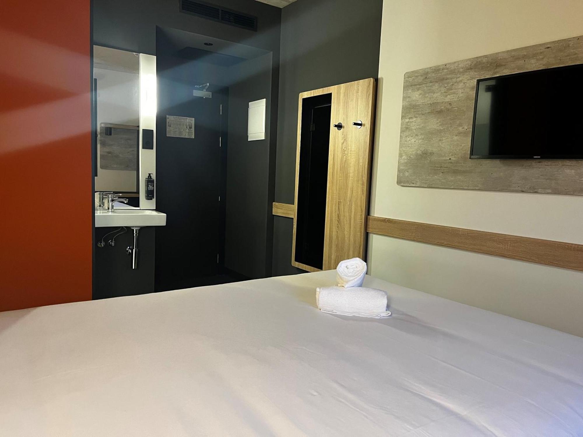 Ibis Budget Madrid Aeropuerto Dış mekan fotoğraf