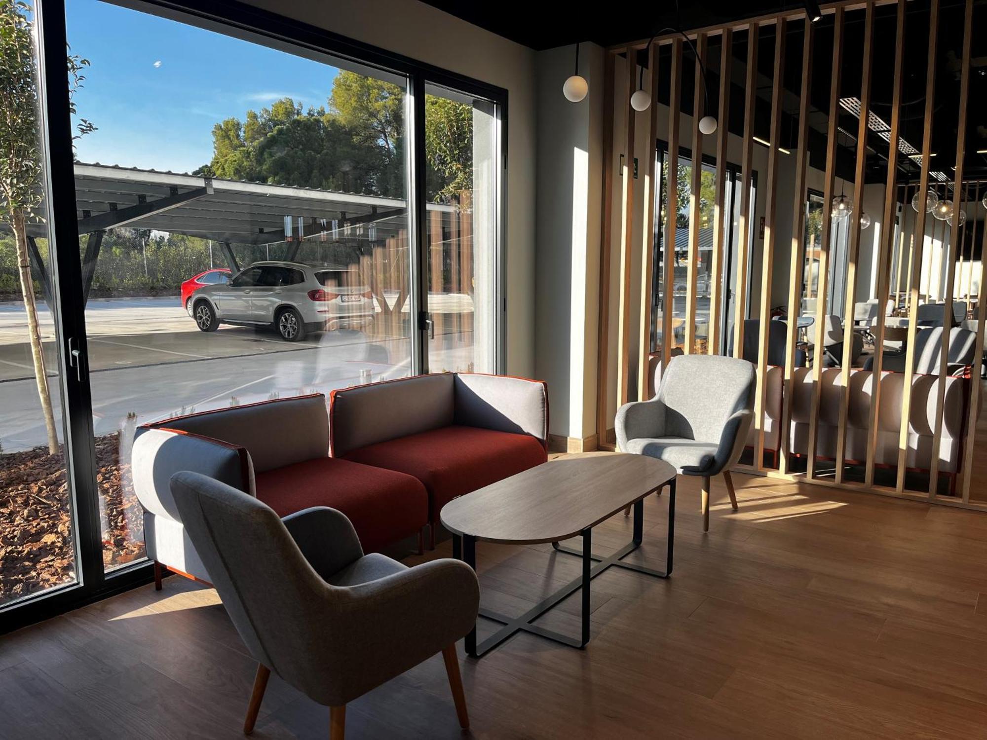 Ibis Budget Madrid Aeropuerto Dış mekan fotoğraf